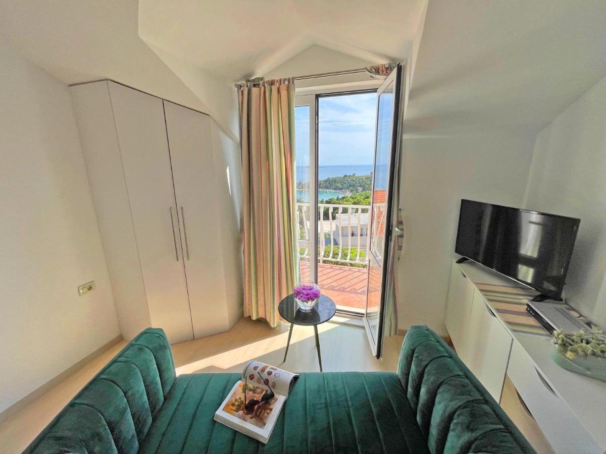 מליני Studio Apartments Andrijana מראה חיצוני תמונה